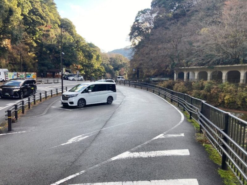 洞門駐車場